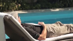 Robot De Piscine Electrique S100 Dolphin -Piscine Soldes thumbnail 160060